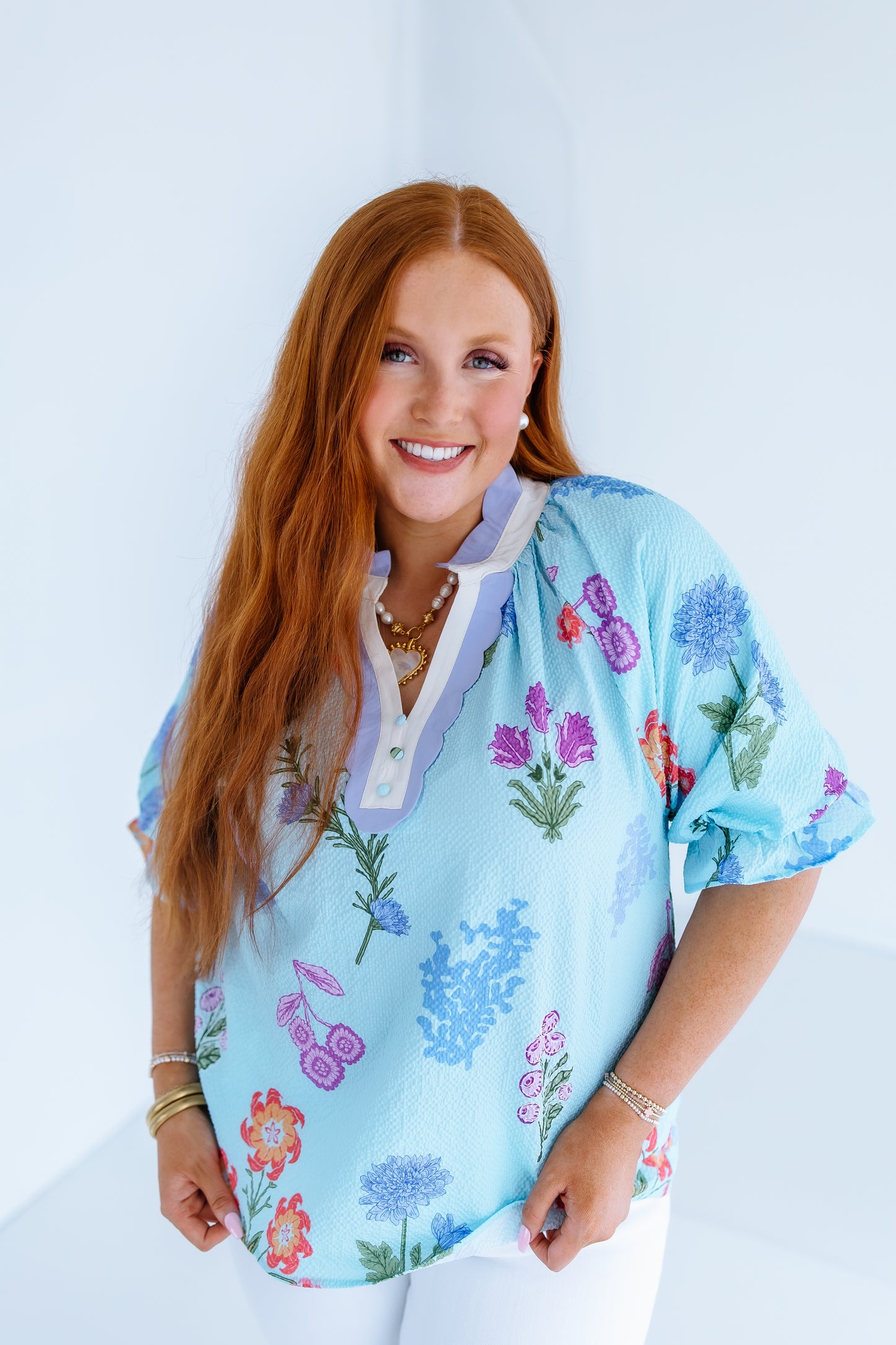 WONDERFUL NEWS COLLAR TOP