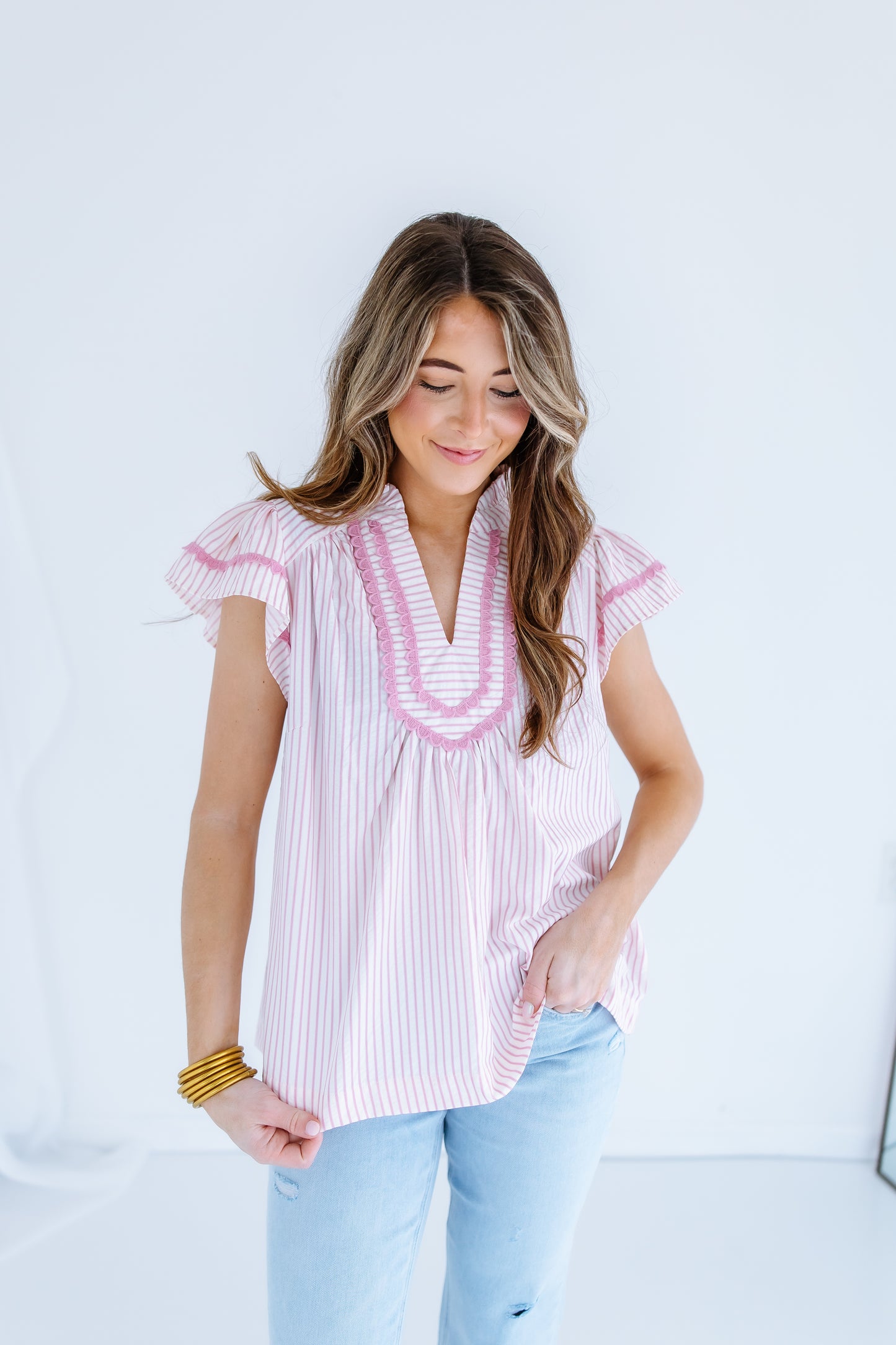 STRIPED FLUTTER TOP