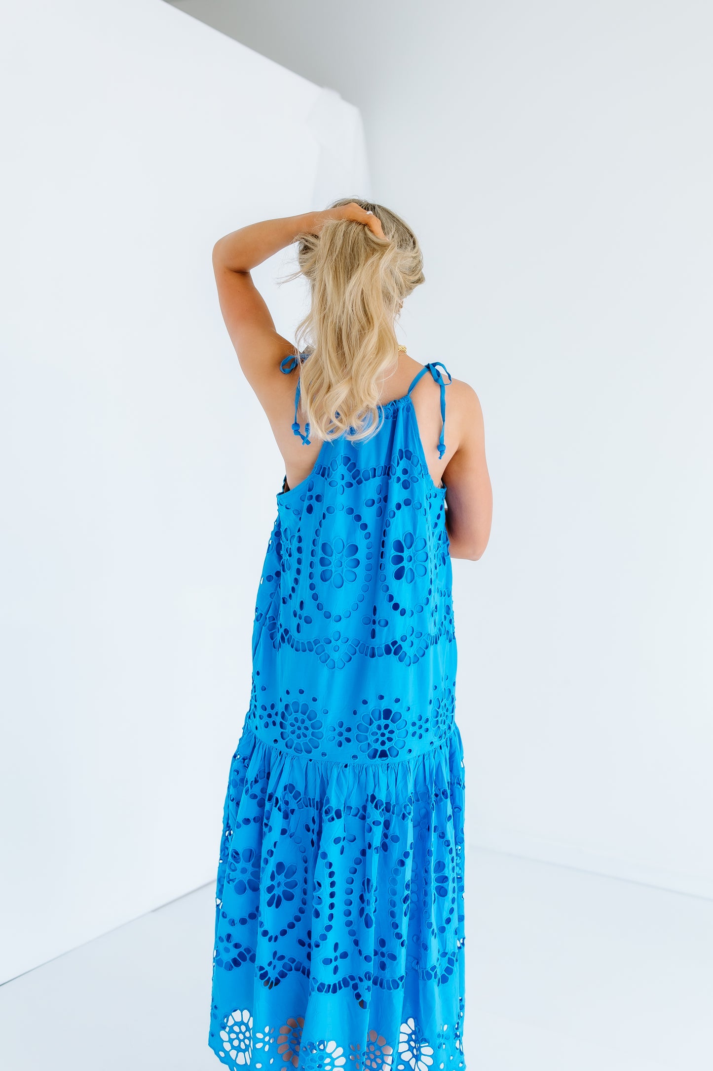 ELEGANT EYELET MAXI DRESS