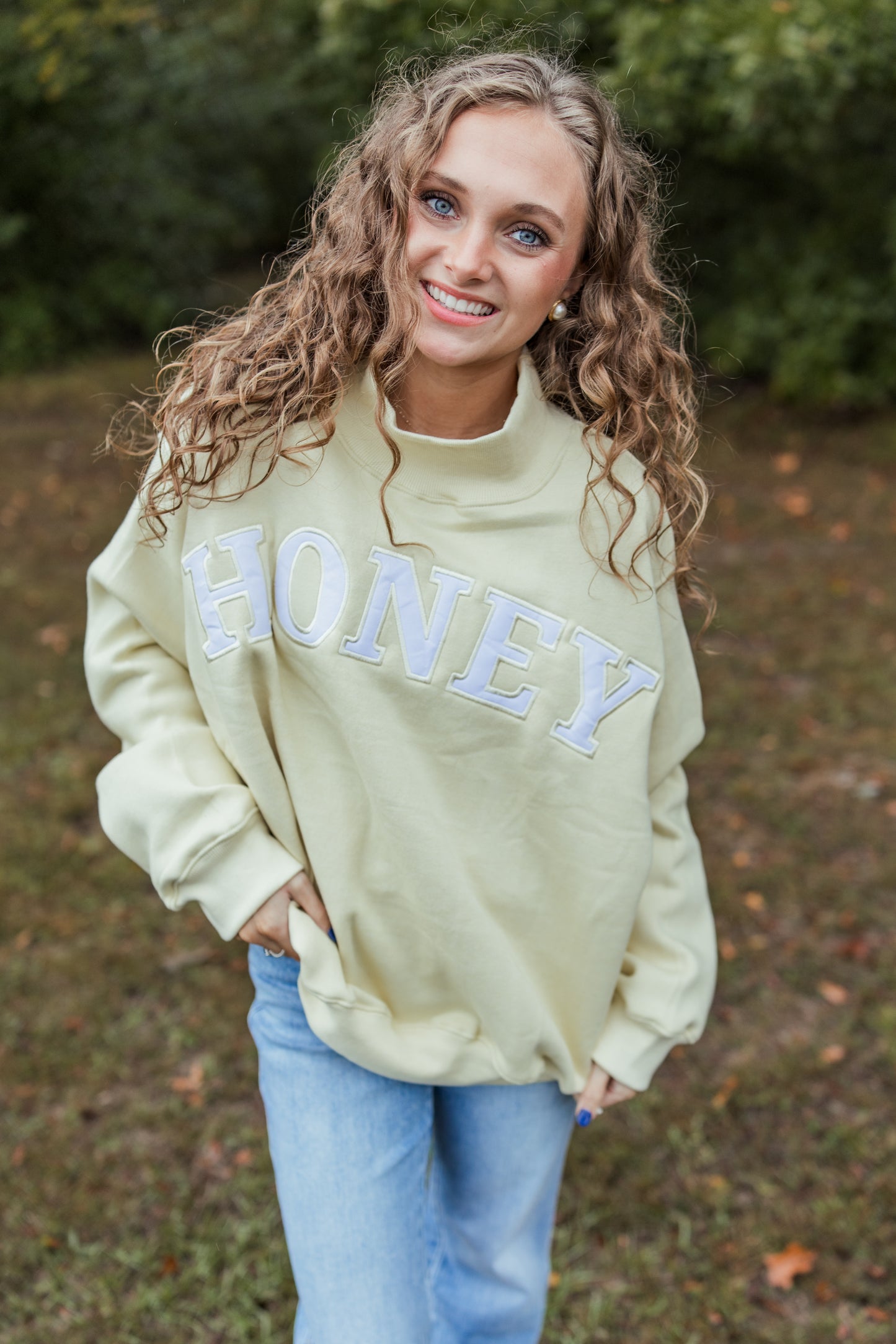 HONEY MOCKNECK SWEATSHIRTS
