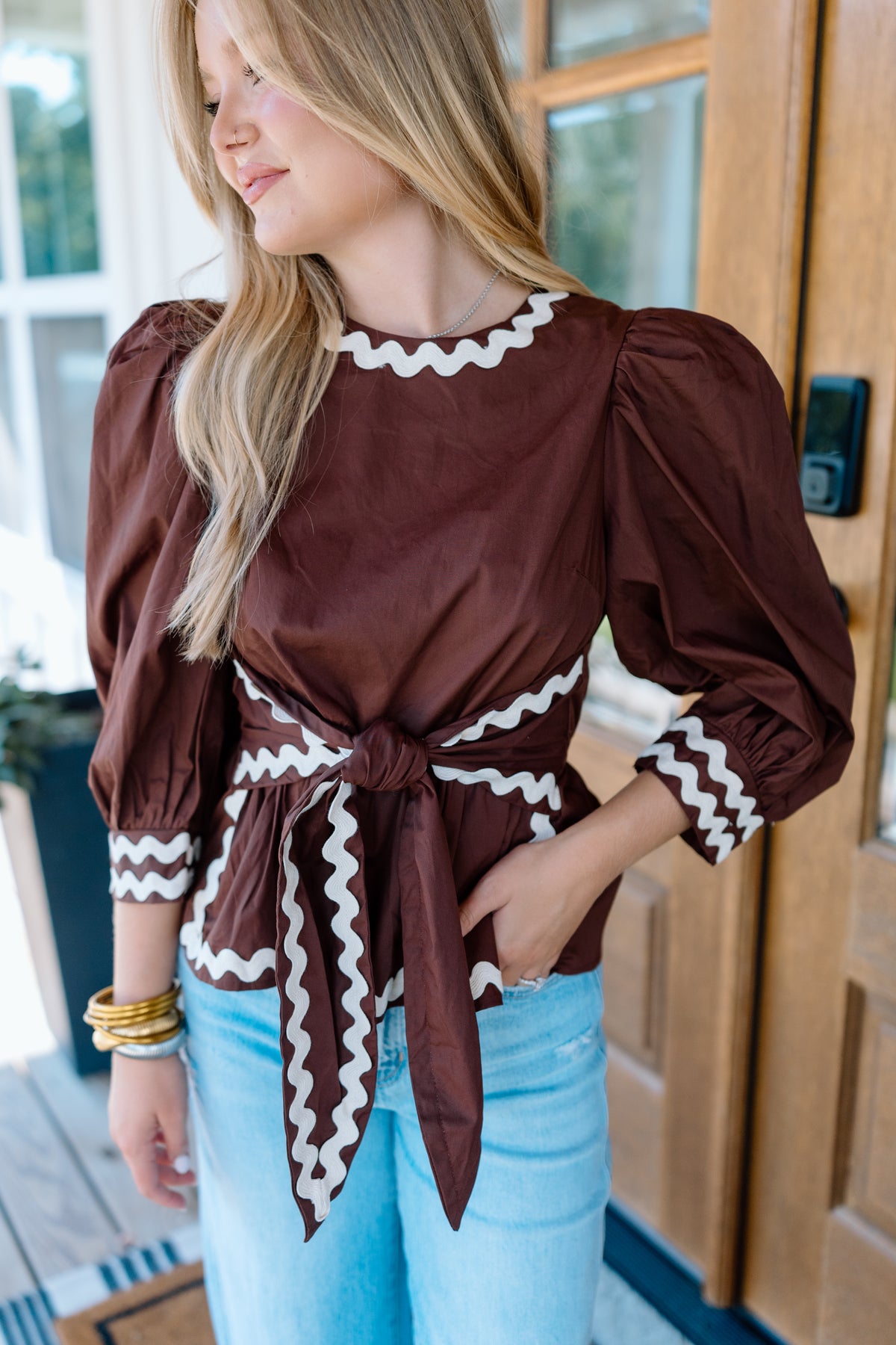 ZIG ZAG TIE TOP