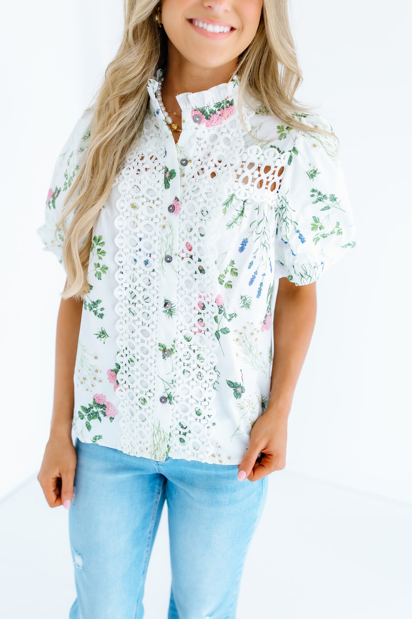 WAY OF THE WIND FLORAL TOP- 2 COLORS