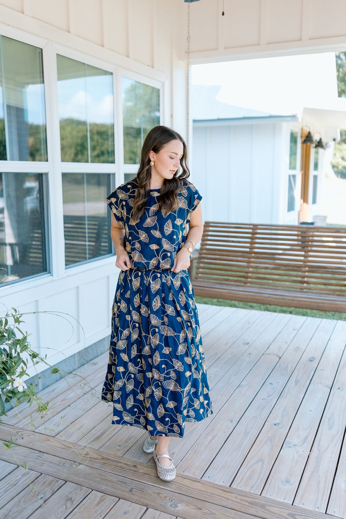 EMBROIDERED TWO PIECE SKIRT SET