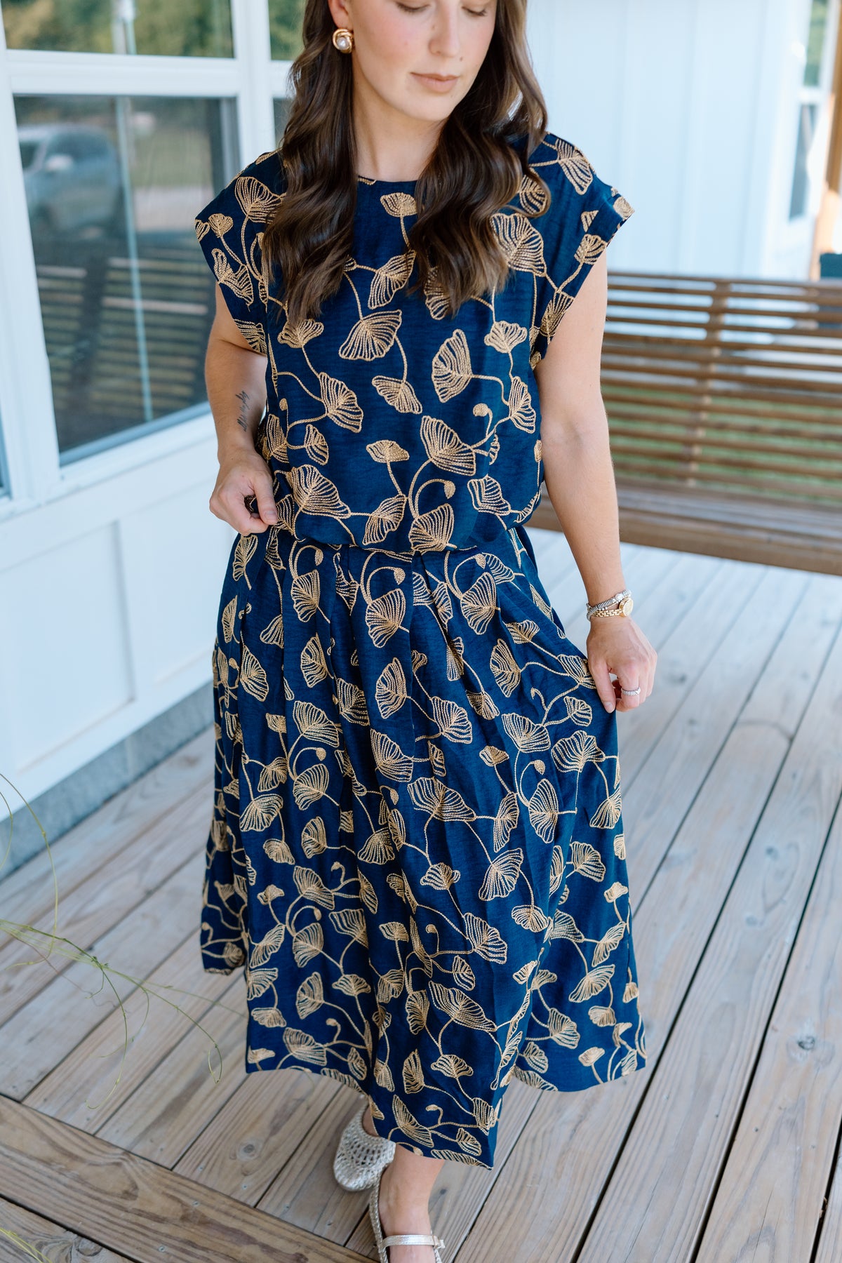 EMBROIDERED TWO PIECE SKIRT SET