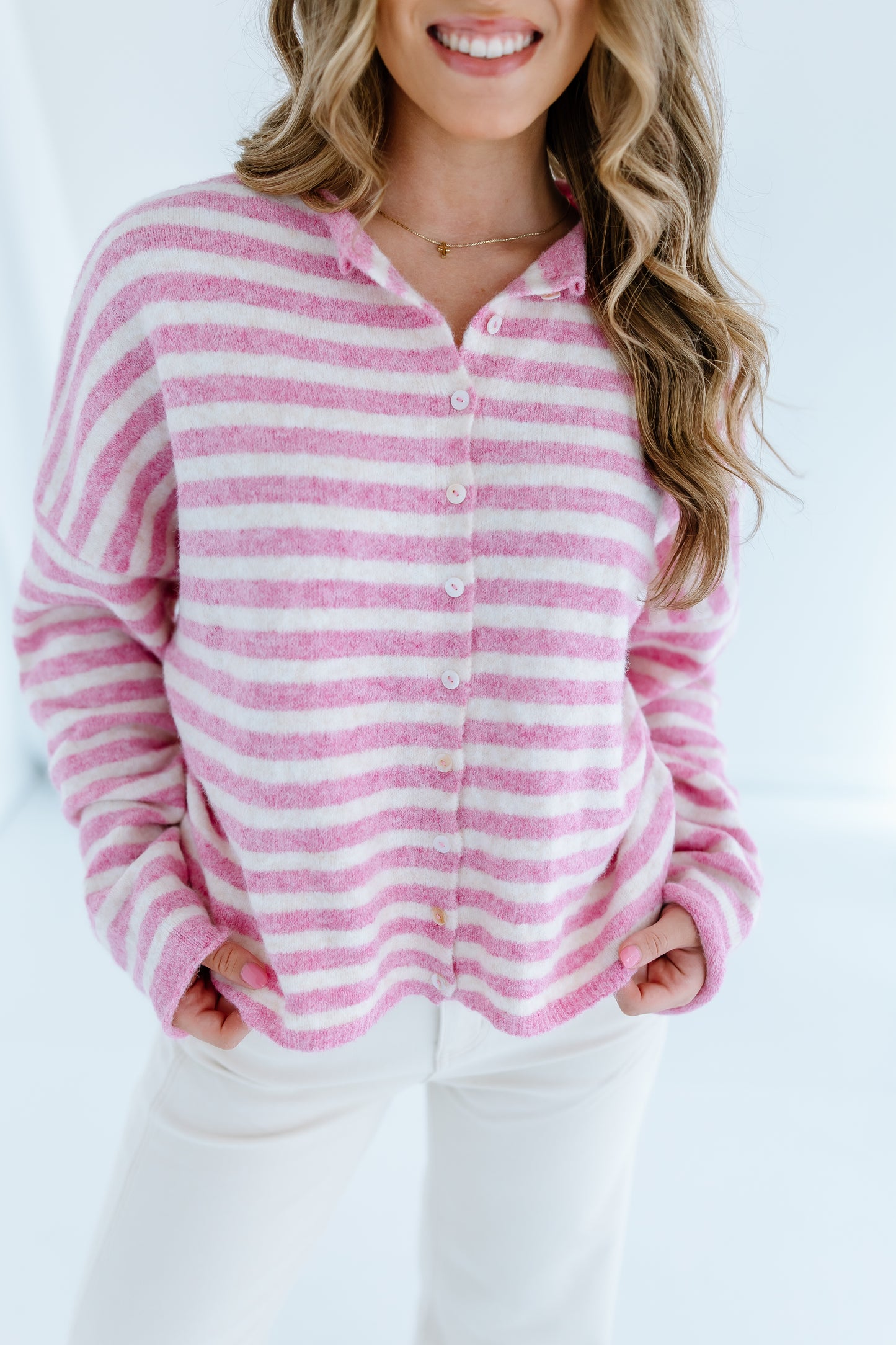 BUBBLE GUM CARDIGAN TOP
