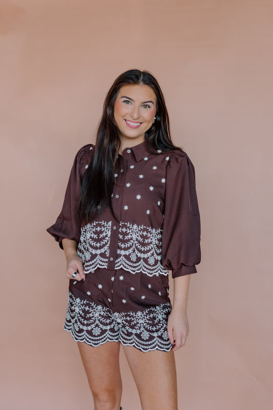 SCALLOP EYELET SET
