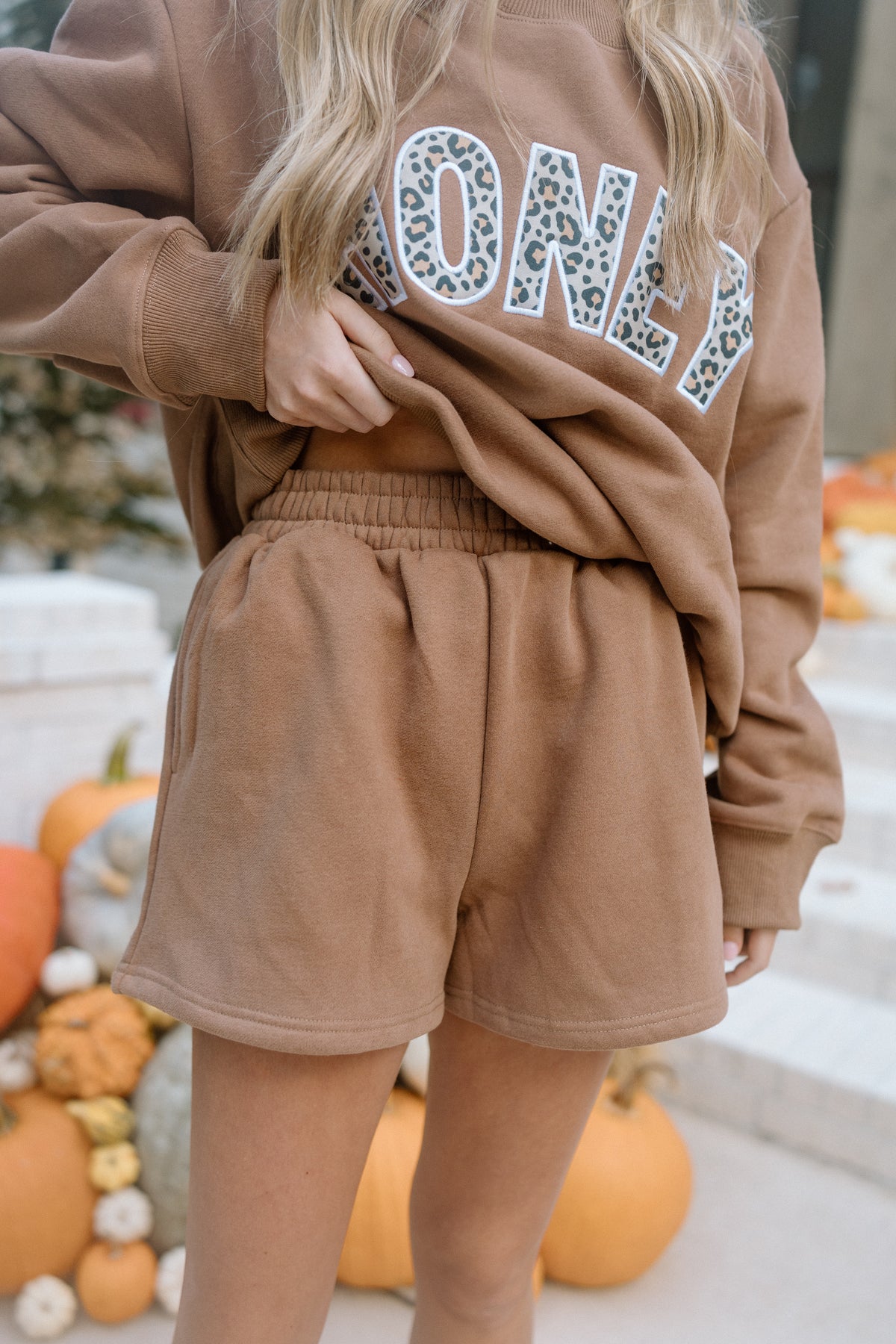 HONEY BROWN SHORTS