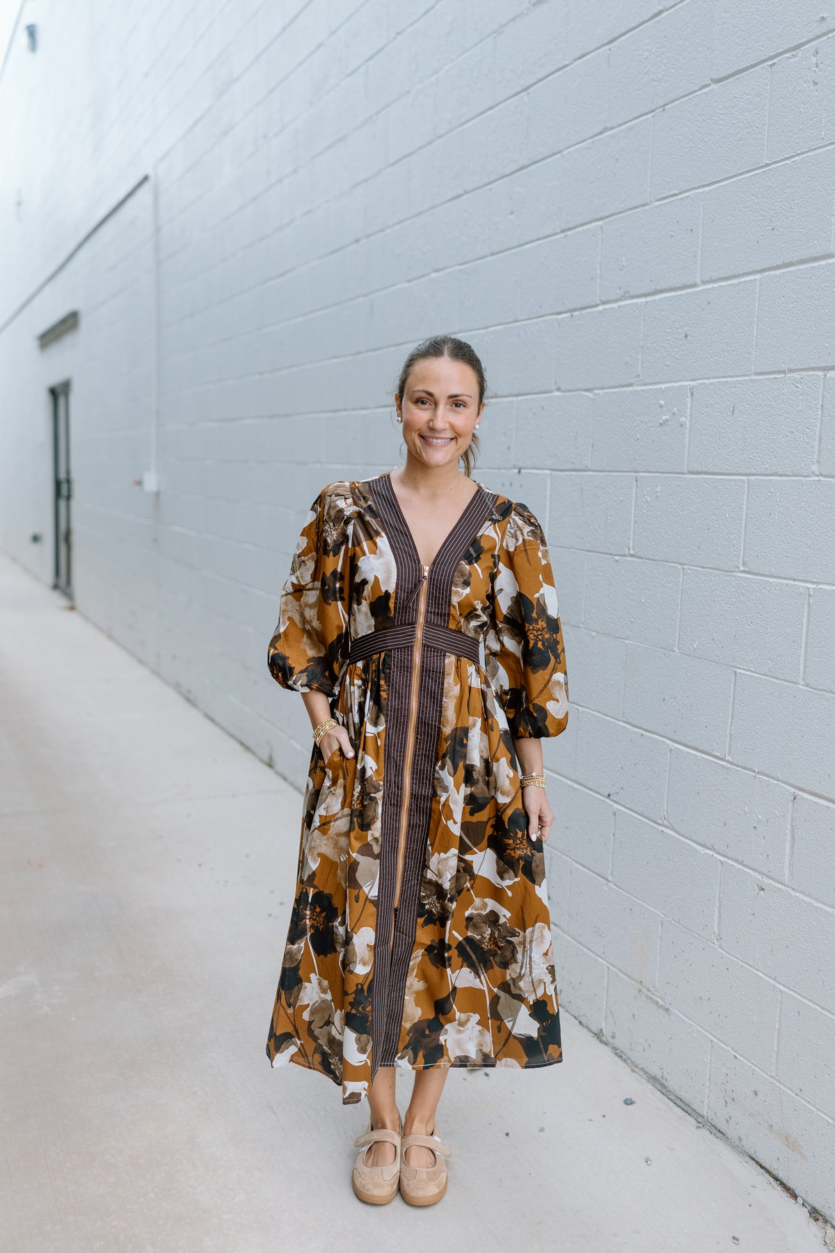 IN EXPENSE MIDI DRESS