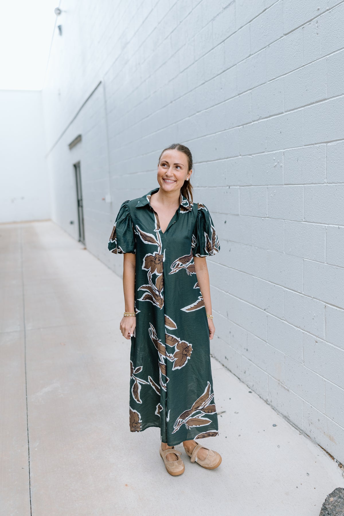 KNOW ABOUT PUFF SLEEVE MIDI DRESS