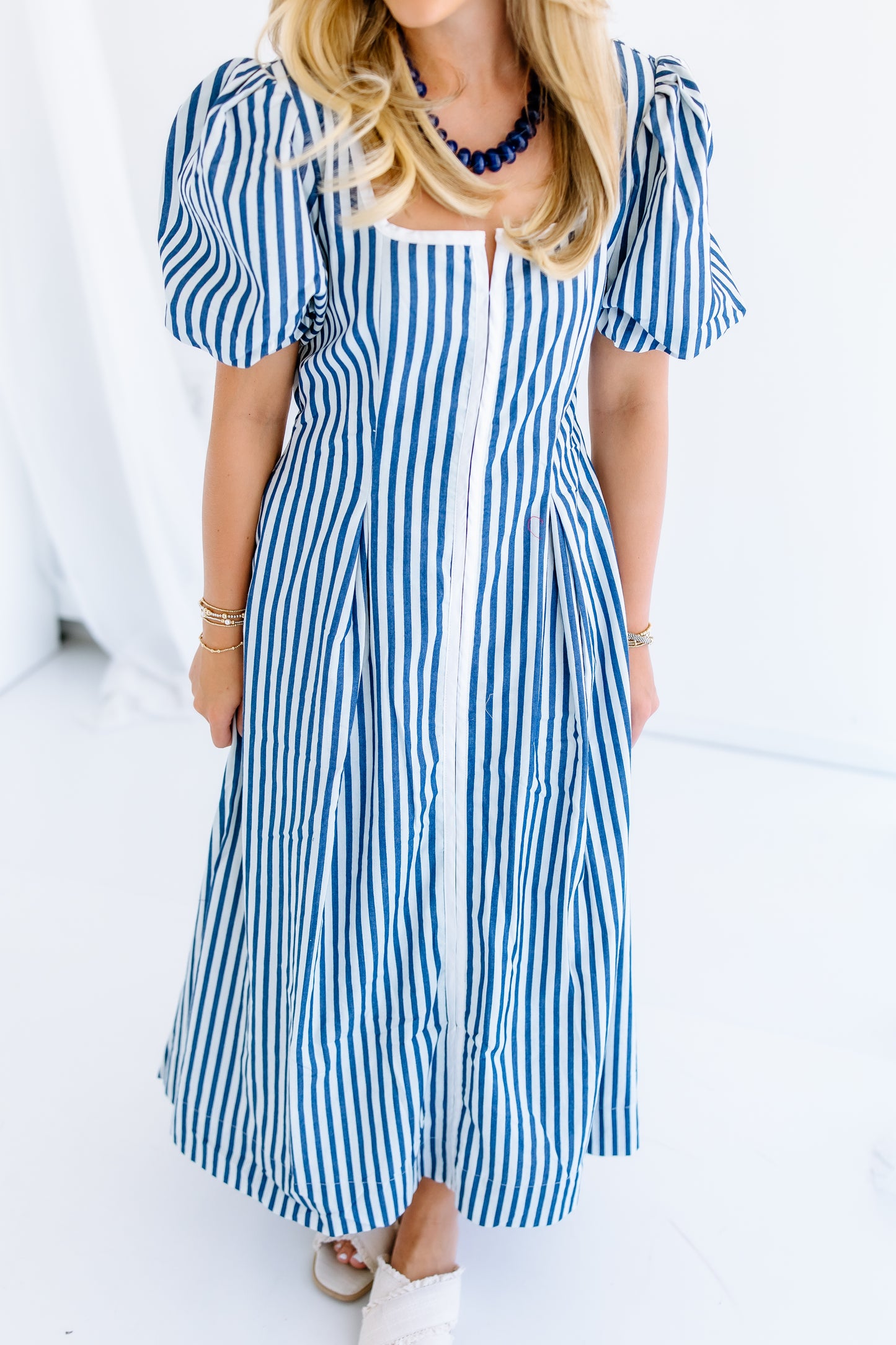 TO THE TOP STRIPE MIDI DRESS