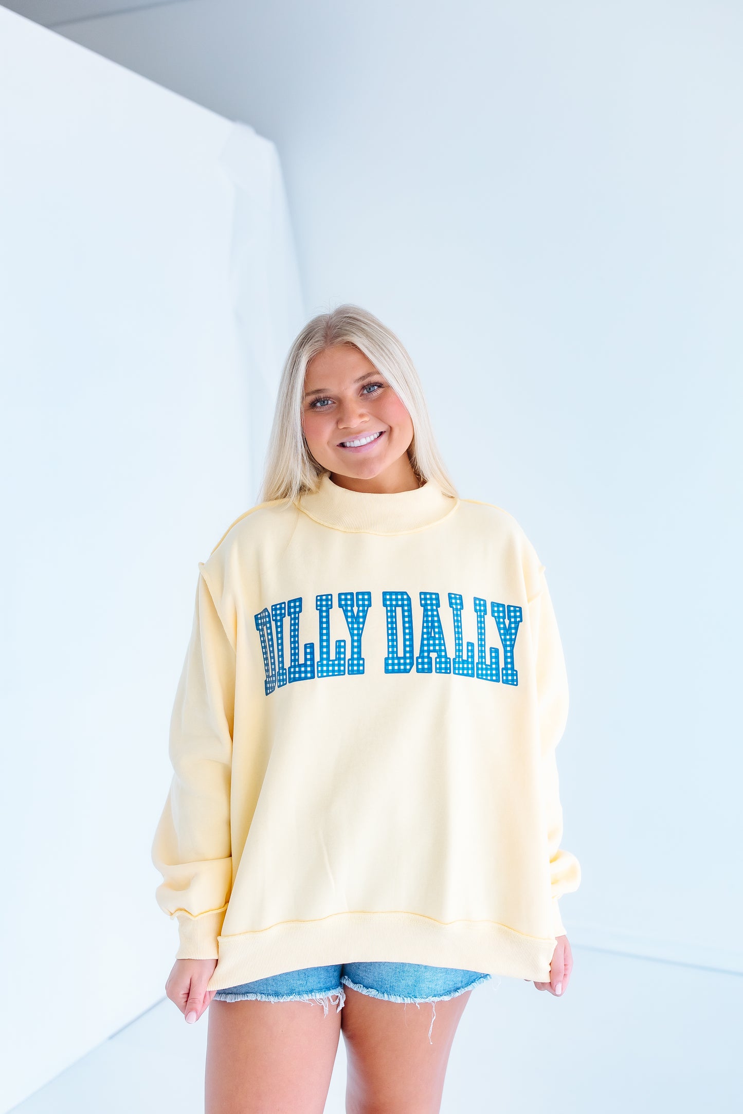 DILLY DALLY REVERSIBLE MOCKNECK