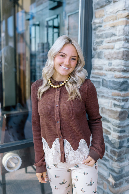 BENTLEY LACE HEM KNIT TOP