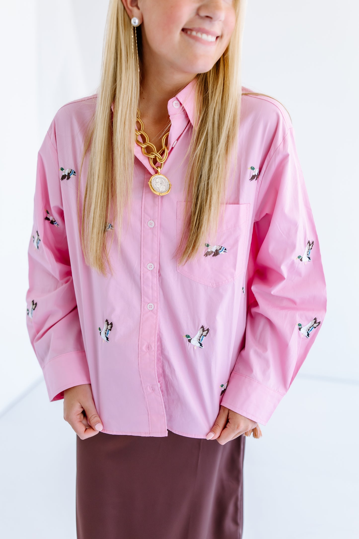 EMBROIDERED DUCK BUTTON DOWN TOP- 3 COLORS