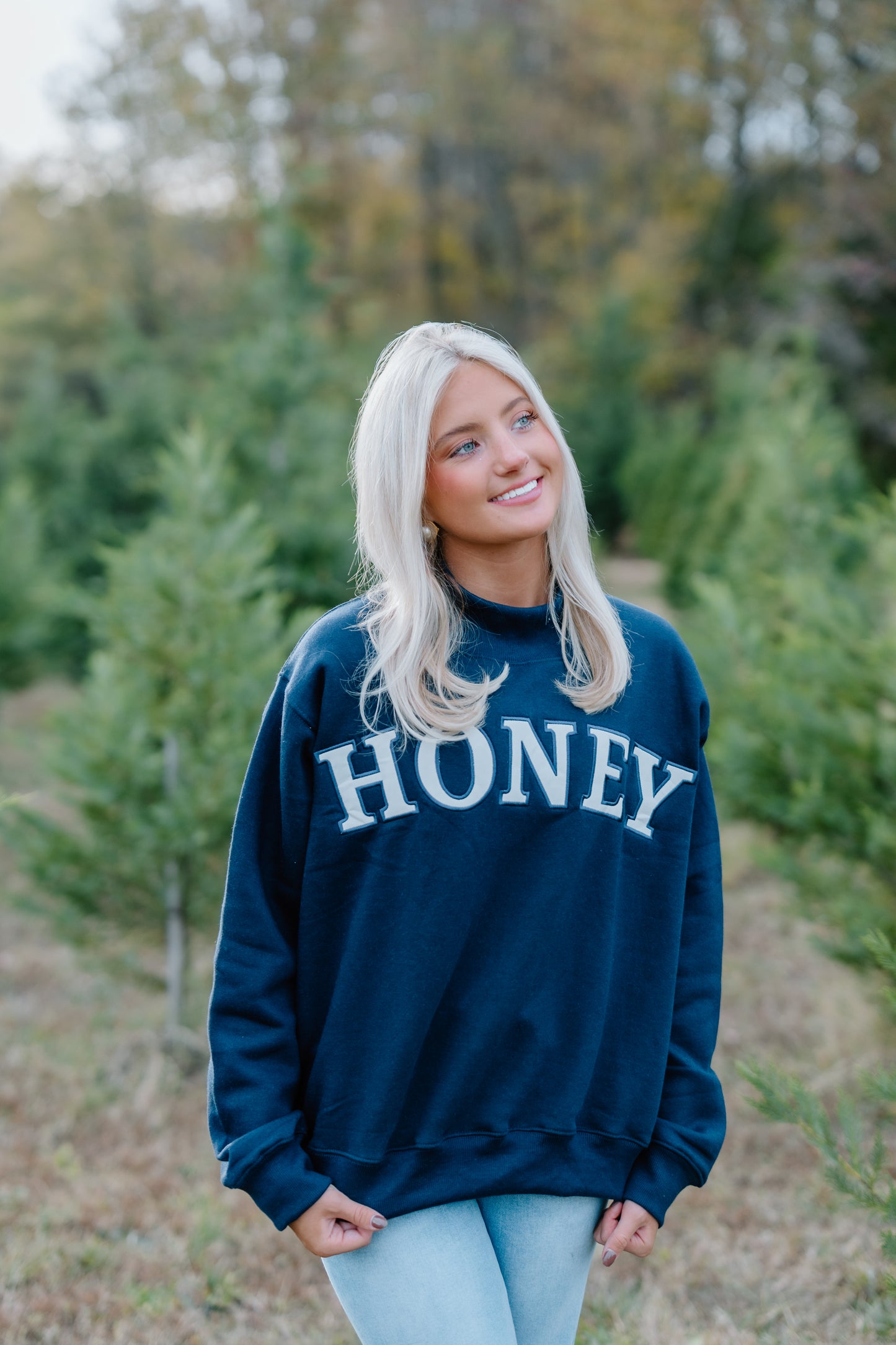 HONEY NAVY MOCK NECK