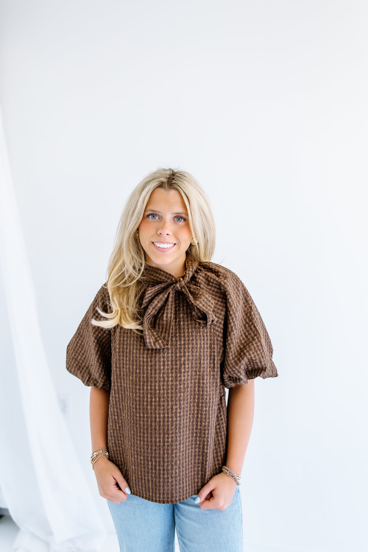 PLAID NECK TIE TOP