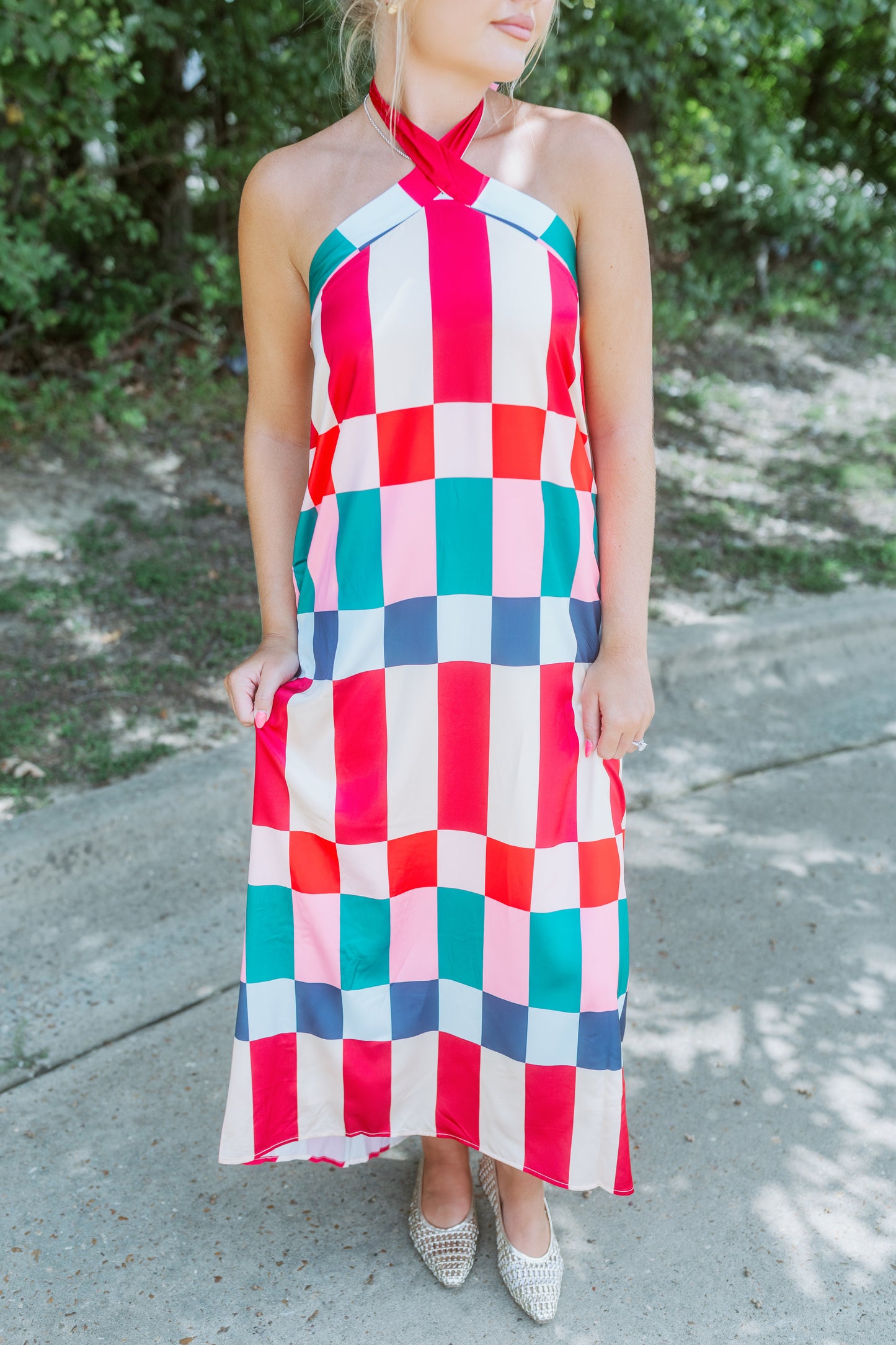 FOUND OUT COLOR BLOCK HALTER MAXI DRESS