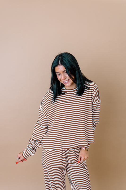 HONEY BROWN AND WHITE RIBBED LONG SLEEVE TOP