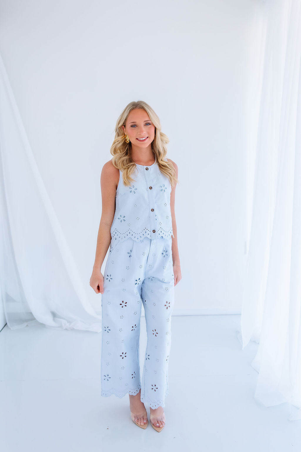 LITTLE BLUE EYELET PANTS SET