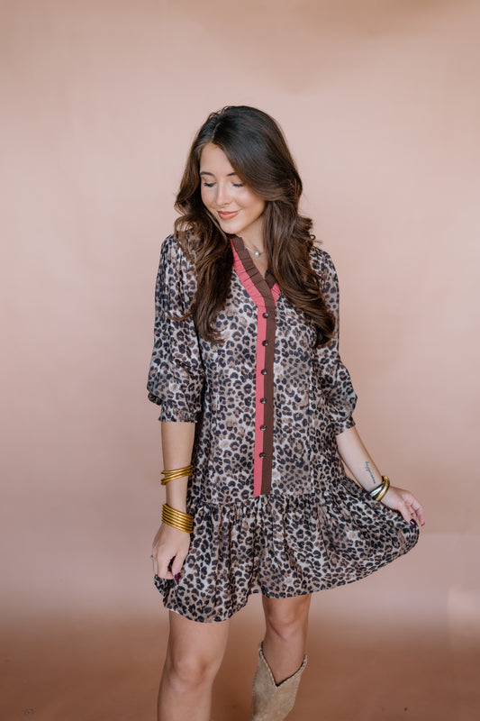 GETTING YA BACK LEOPARD DRESS