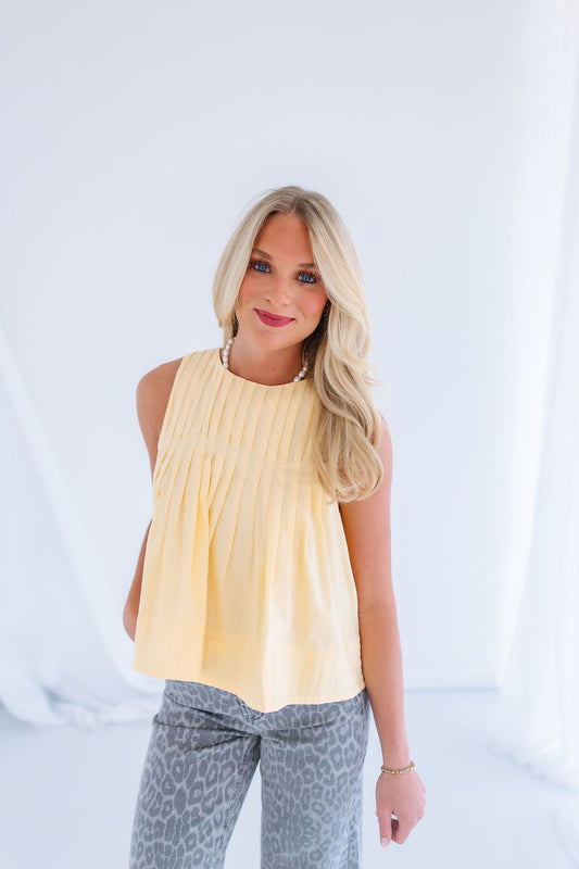 PLEATED HIGH LOW TOP