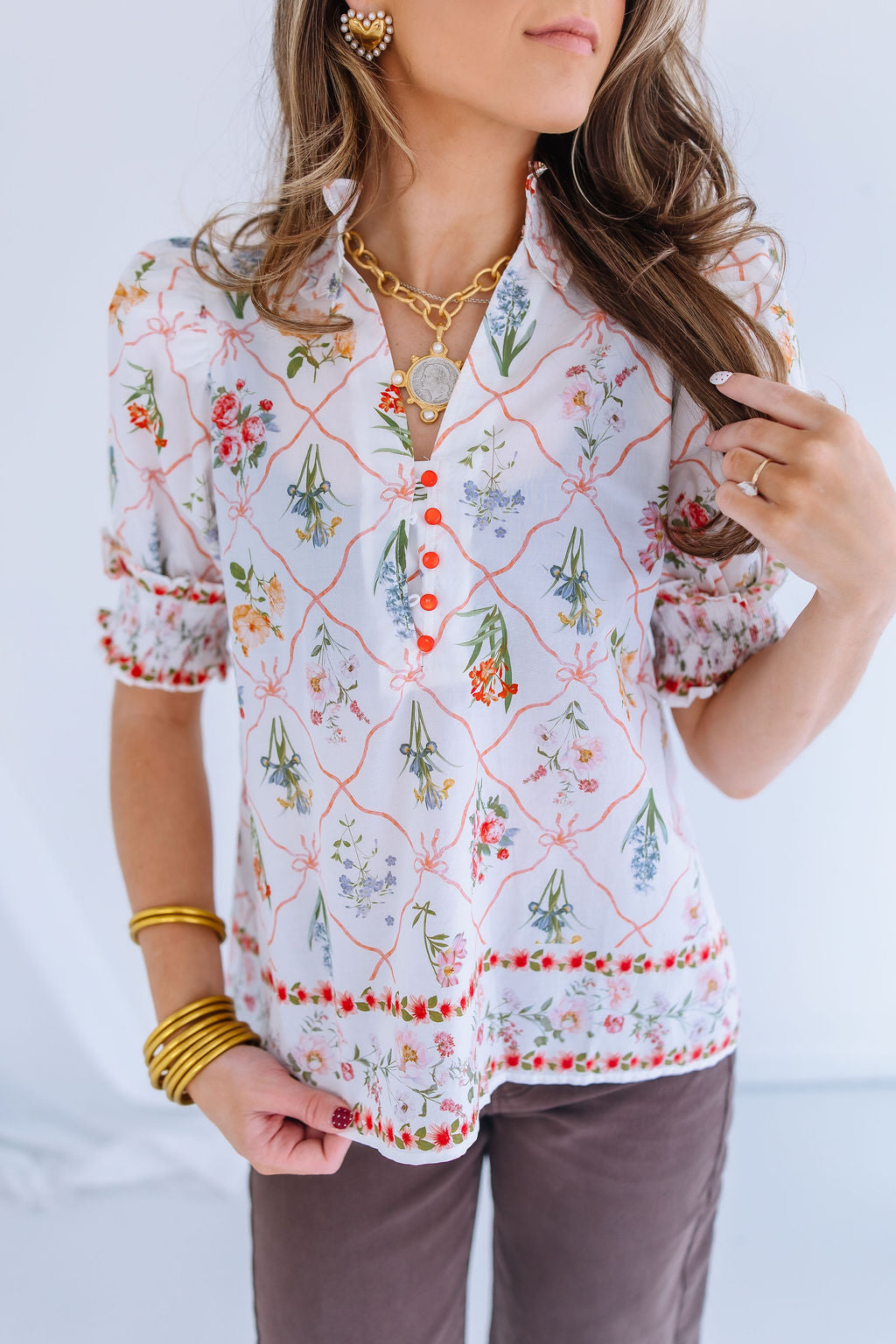 MOVING SLOW FLORAL TOP