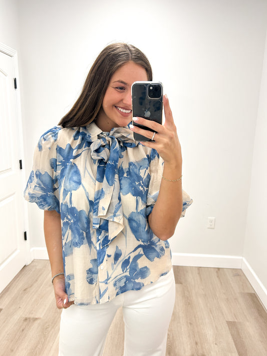 REMOVABLE NECK TIE FLORAL TOP