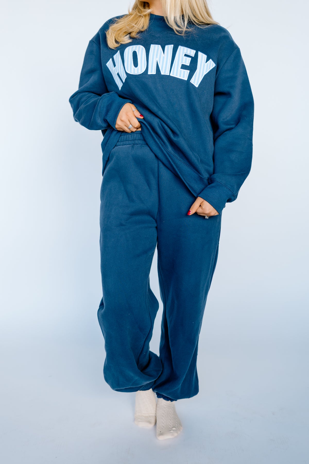 HONEY NAVY JOGGERS