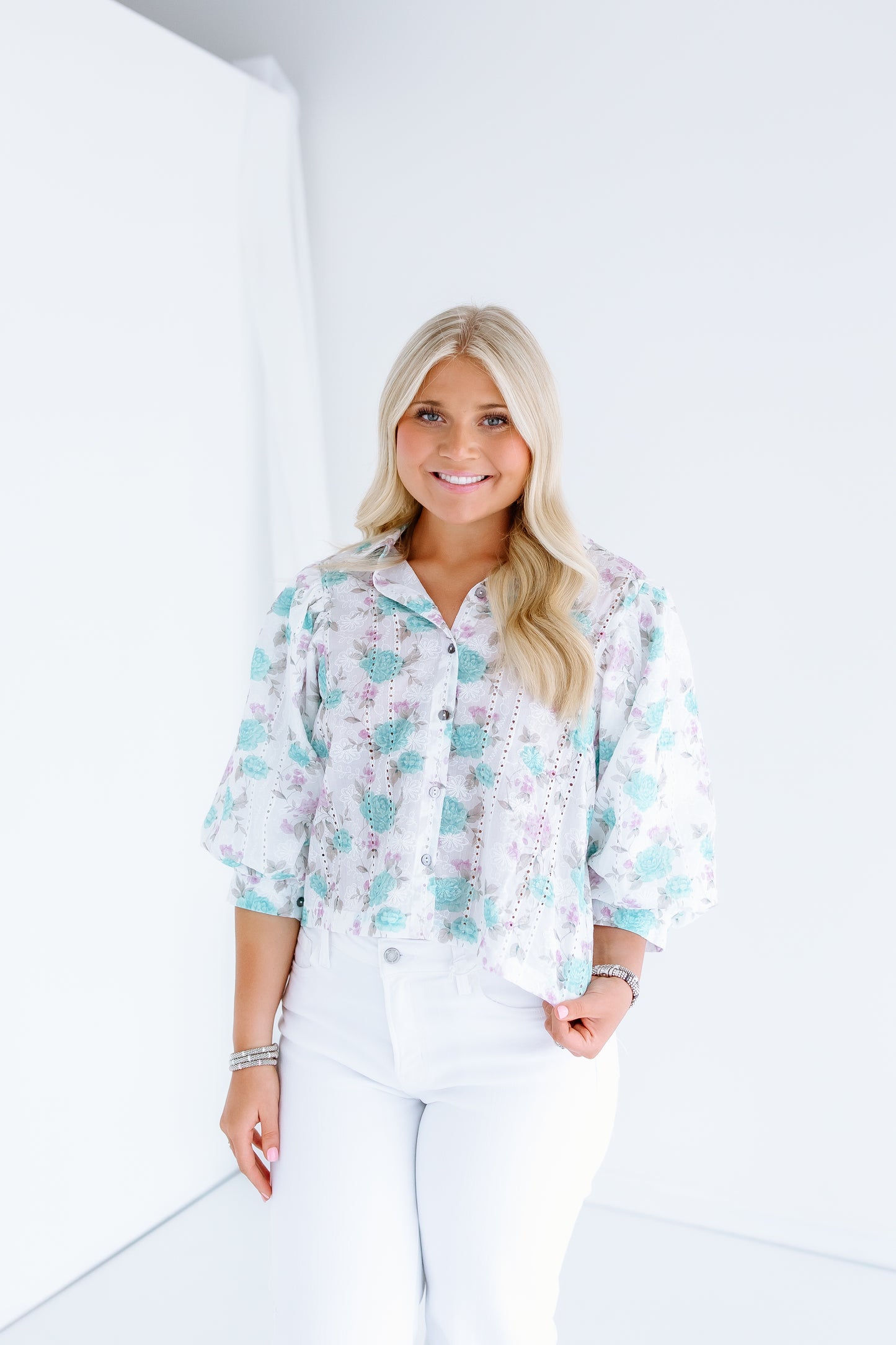 ALL THAT FLORAL BLOUSE