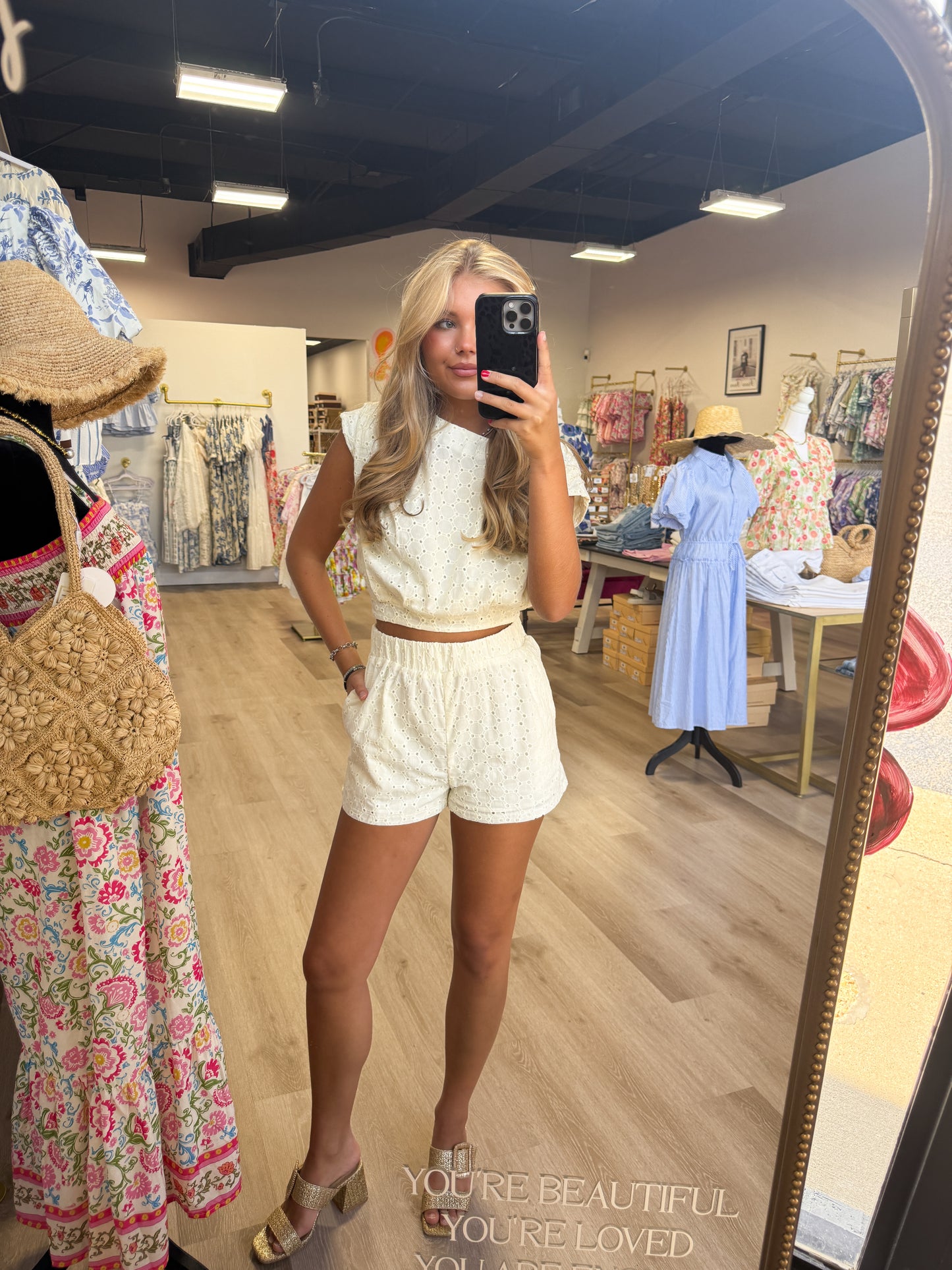 ROUND NECK EYELET SHORTS SET