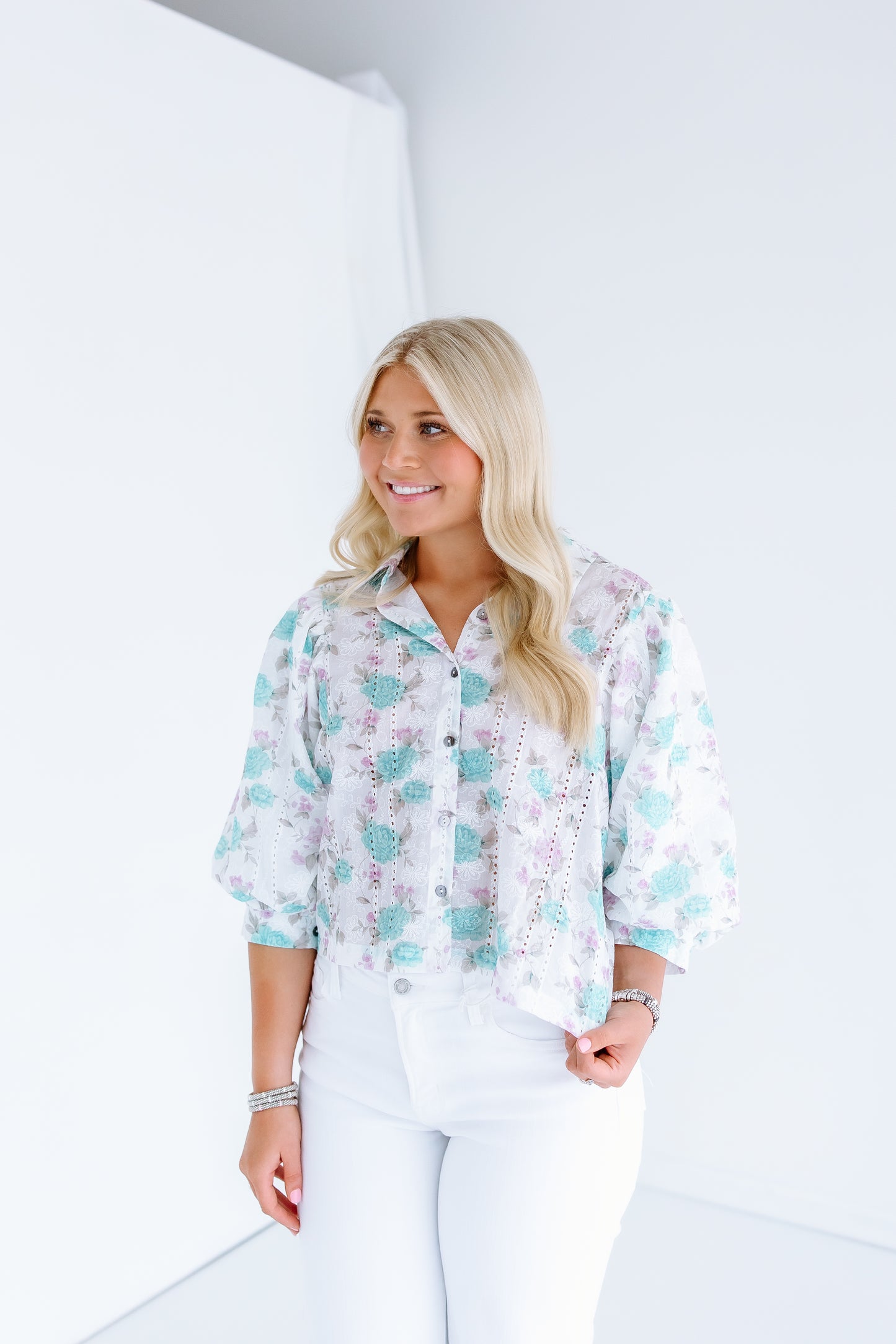 ALL THAT FLORAL BLOUSE