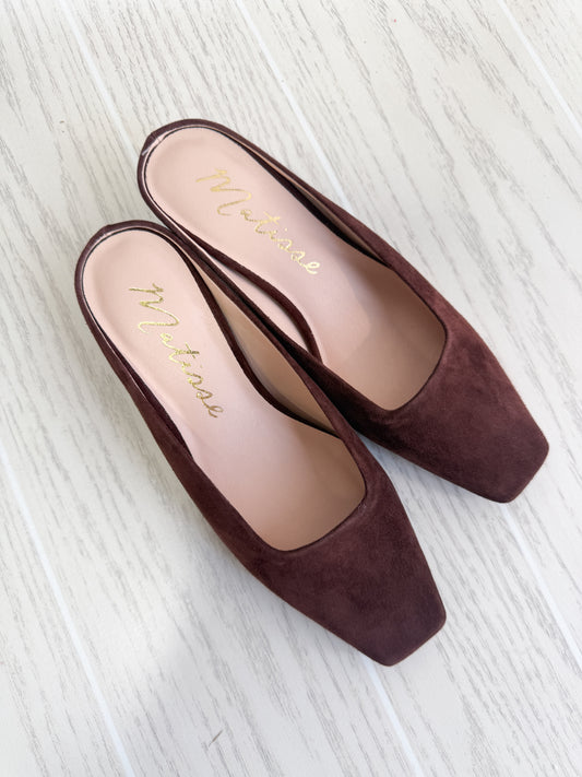 CLASSY SUEDE HEELS