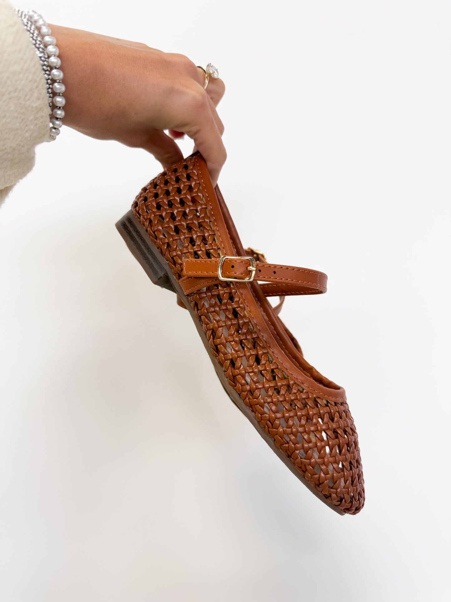 TAN WOVEN FLATS