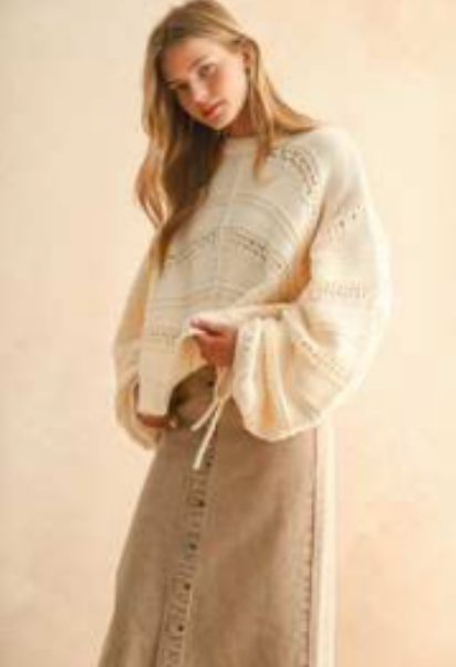 CHUNKY CROCHET PULLLOVER SWEATER