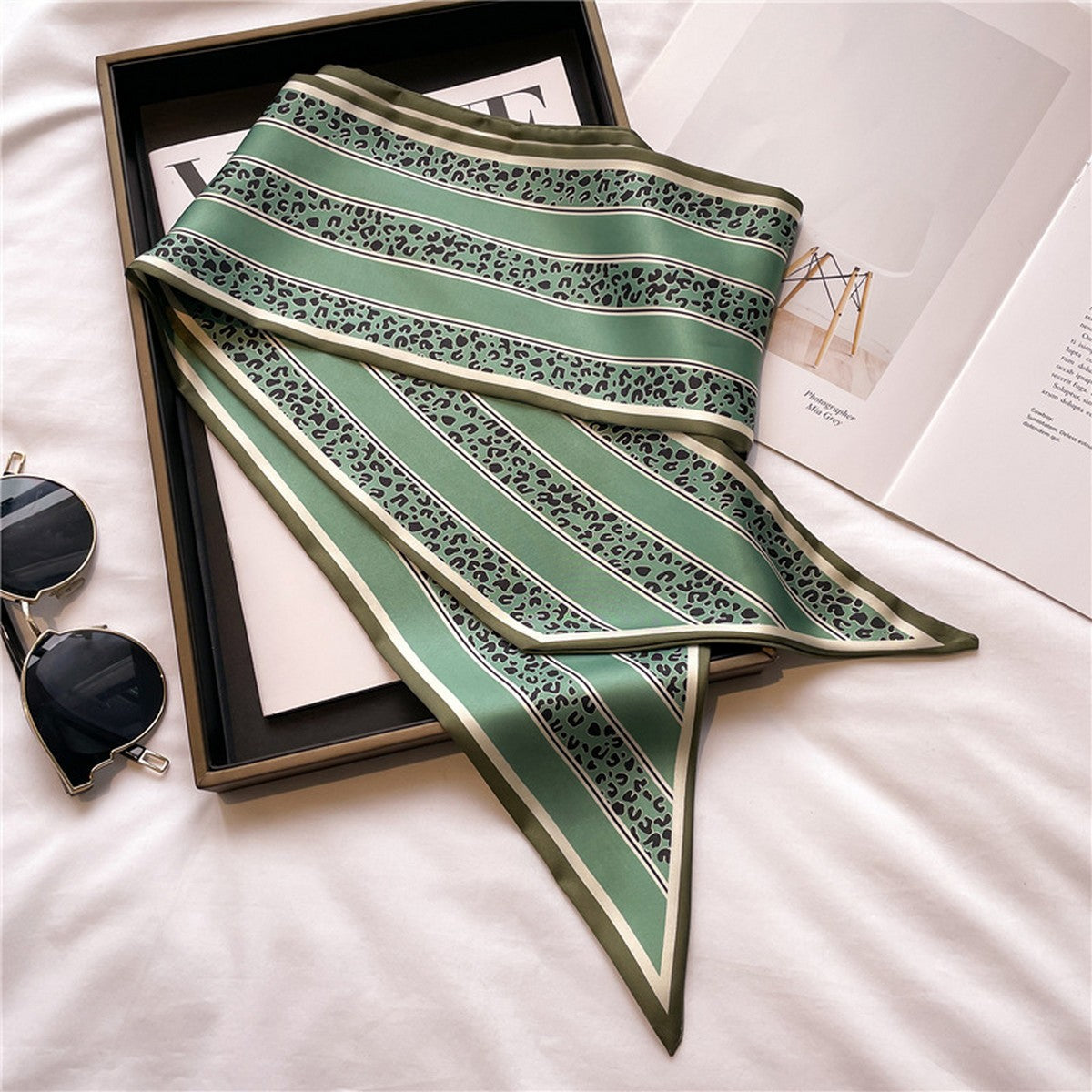 NECK SCARFS