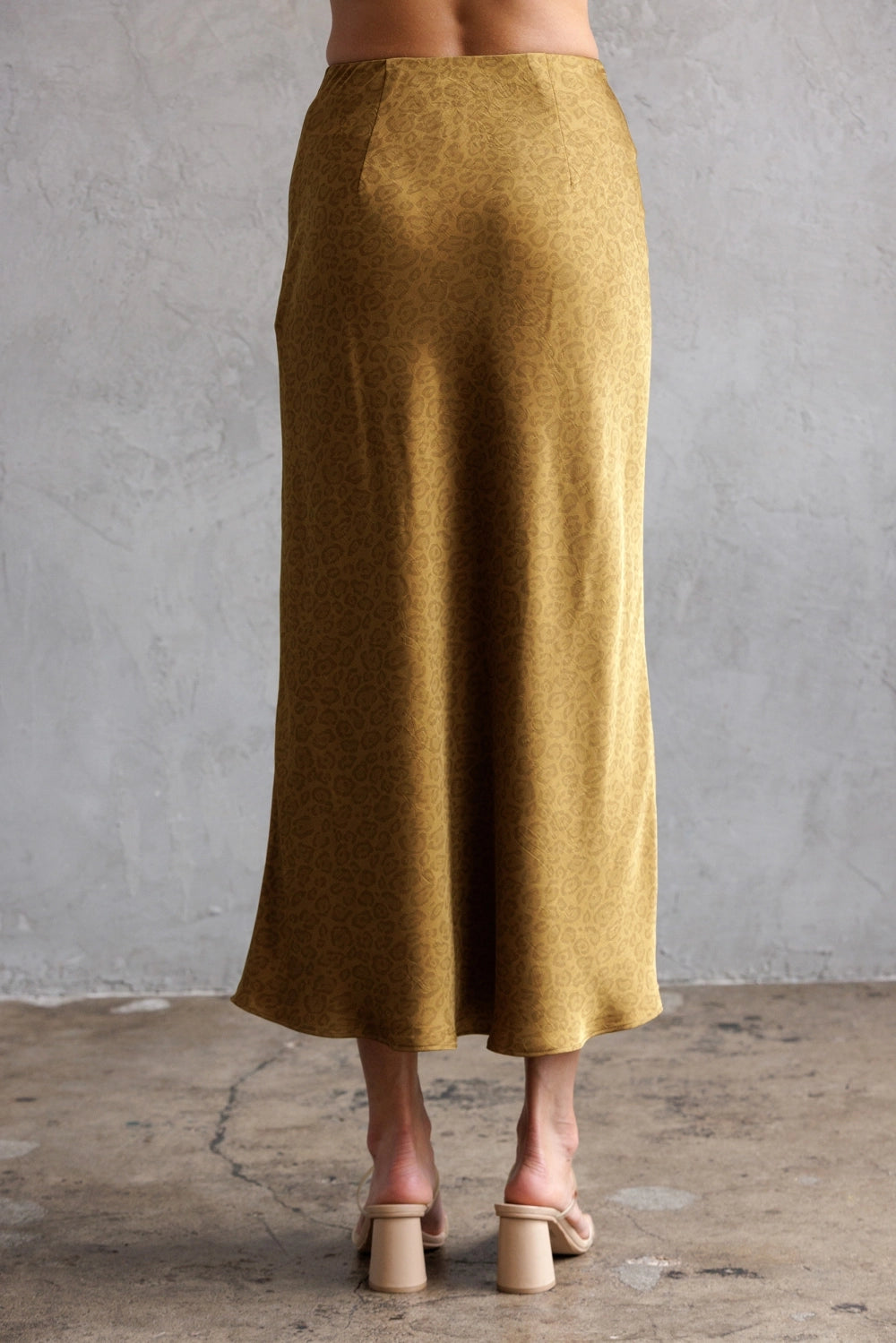 LEOPARD SATIN JAQUARD MIDI SKIRT