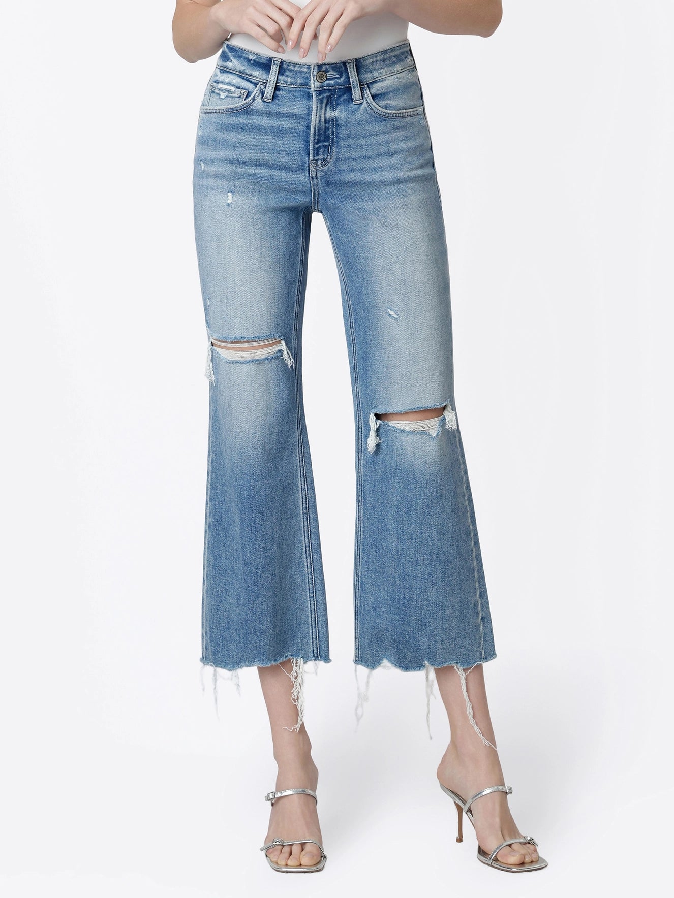 MID RISE DISTRESSED CROP VINTAGE FLARE JEANS