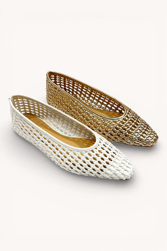 HIGH ROAD WEAVE FLATS
