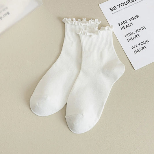 RUFFLE ANKLE SOCKS