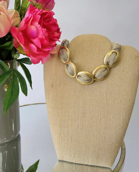 COOL GIRL NECKLACE